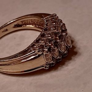 14k Carat Gold Diamond Cluster Ring